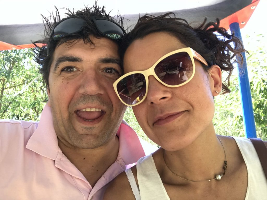 Sandrine et Eric, propriétaires du gîte et atelier de la Mandille à Saint-Élix-le-Château (31430)