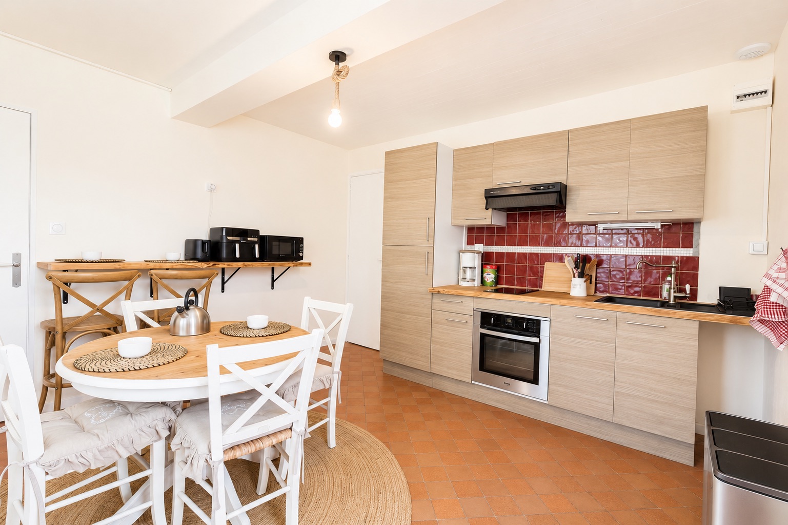Cuisine equipee - Gite de la Mandille